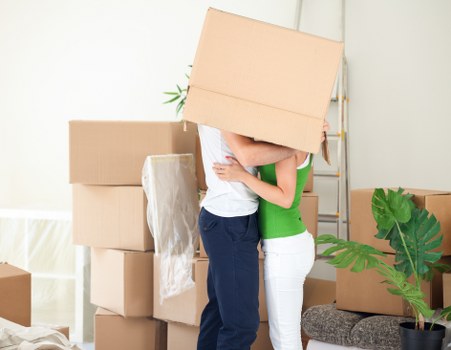 Local van service for flat and house moves in NW3