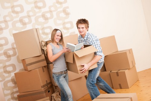 Local flat moving service supporting a Belsize Park relocation